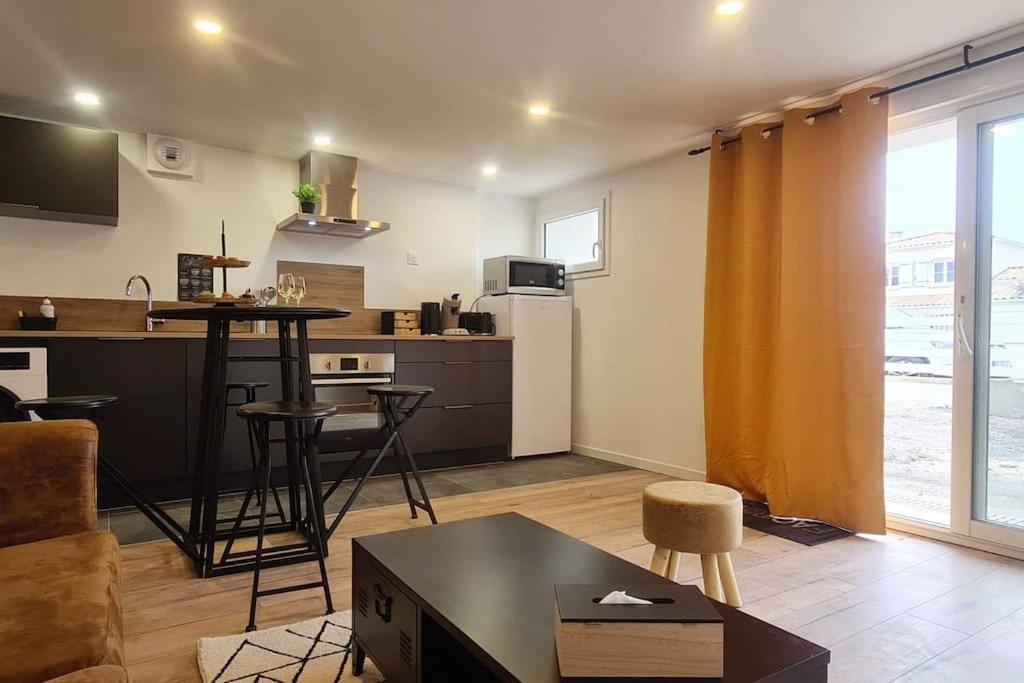 Apartamento L'Atelier D'Emilie Bessines Exterior foto